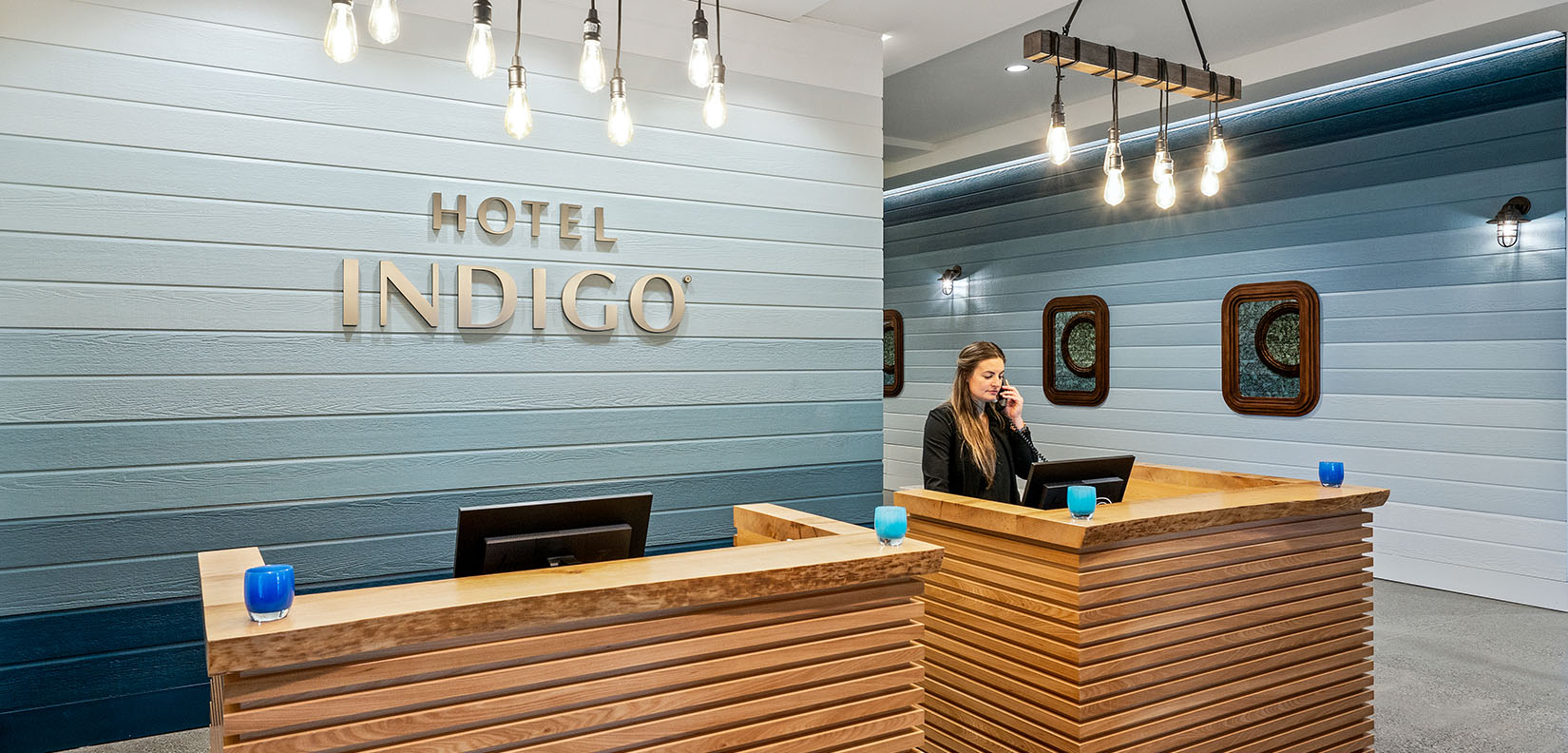 Hotel Indigo front desk