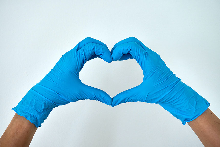 heart hande in gloves