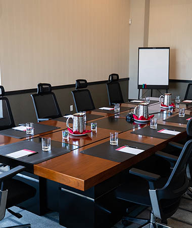 Edgewater Boardroom Table