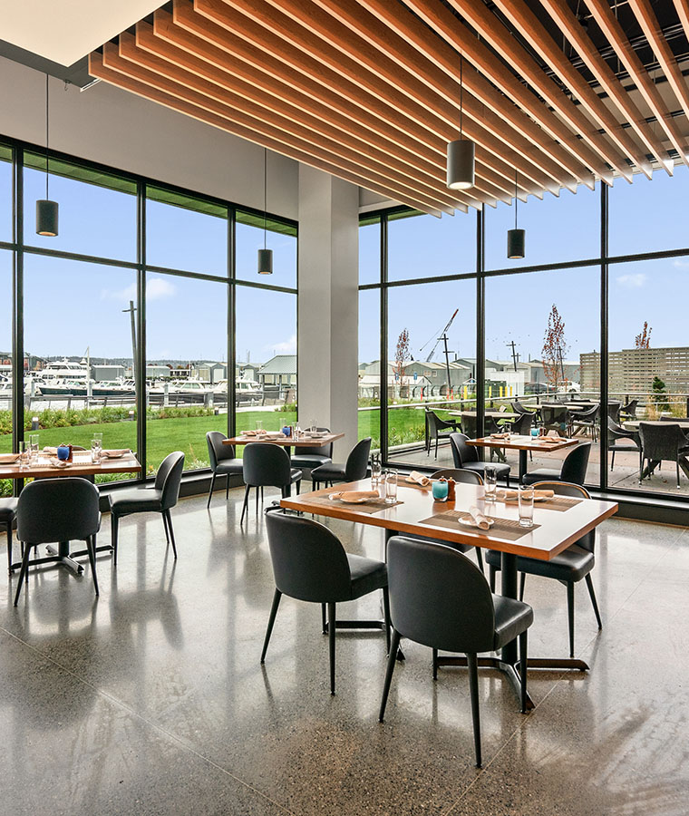 Jetty Bar and Grille Dining Room